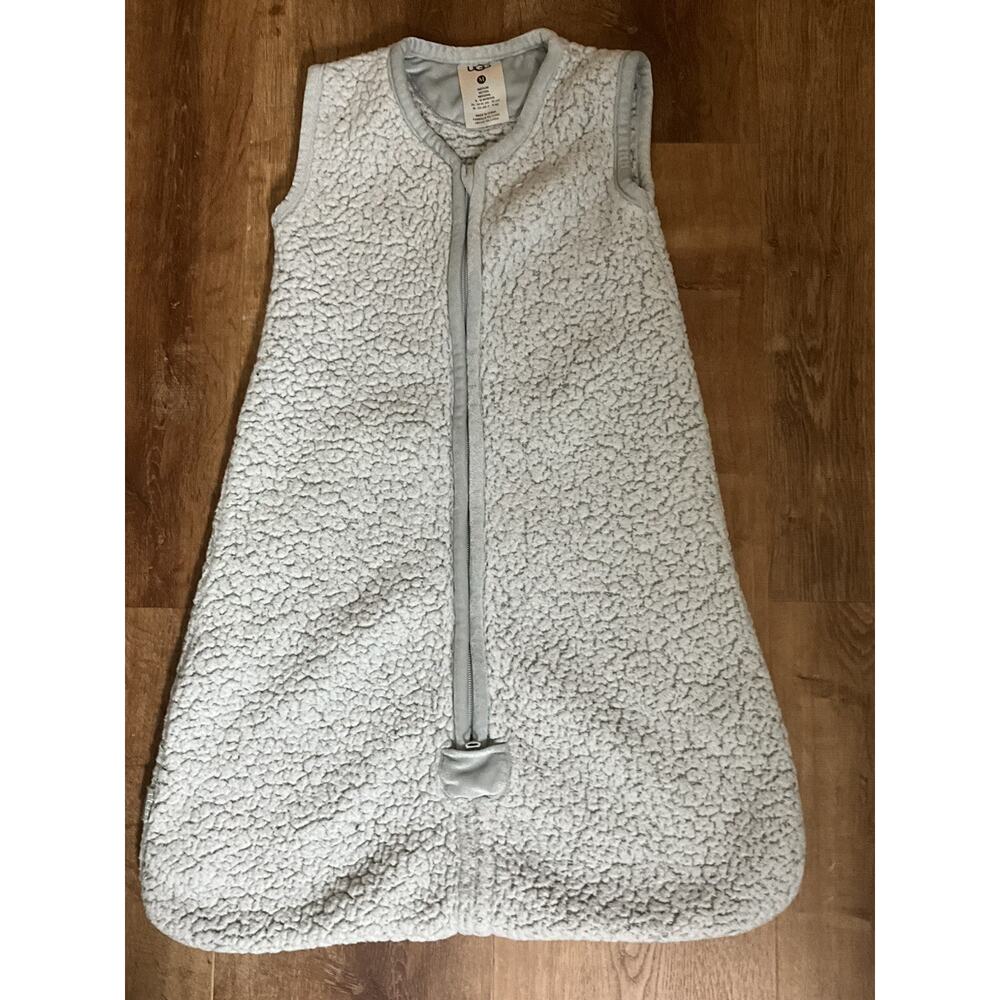 UGG  Gray Baby Wearable Blanket Medium {6-12} Months-Gray